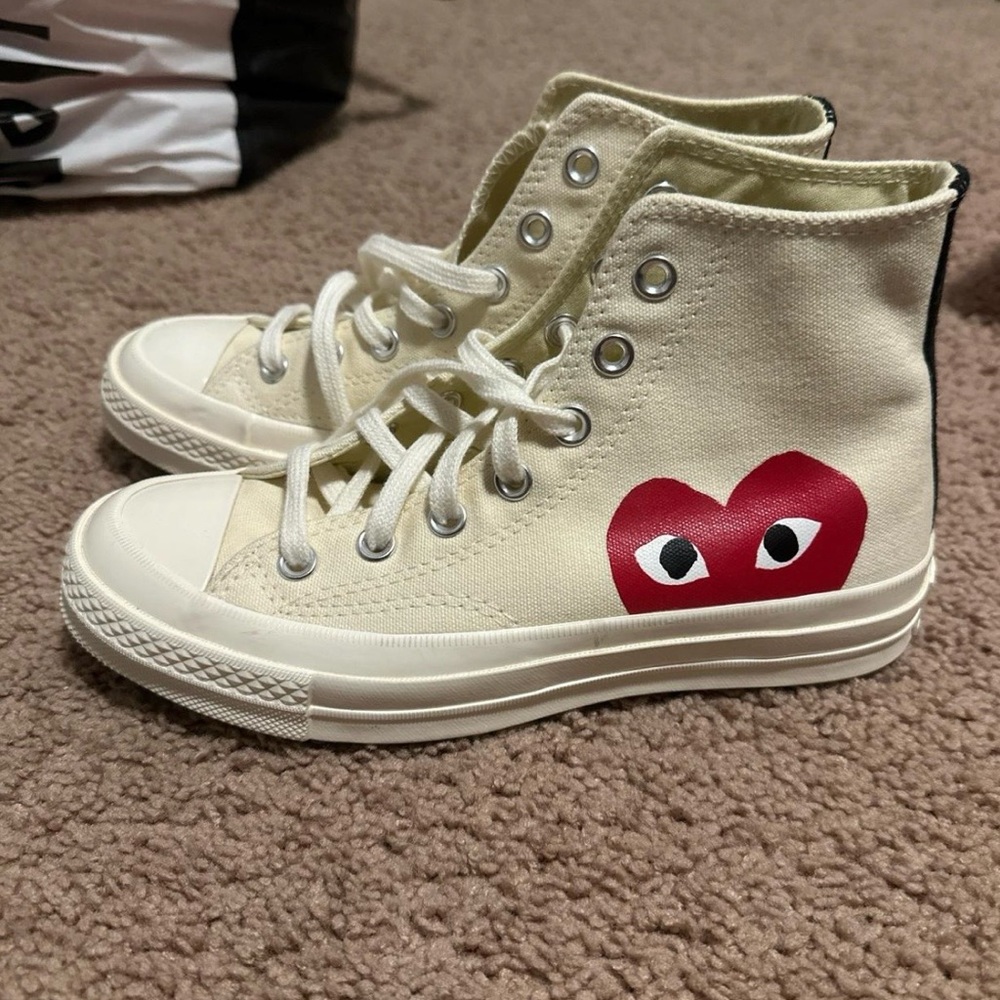 Comme des Garçons Play Converse Sneakers